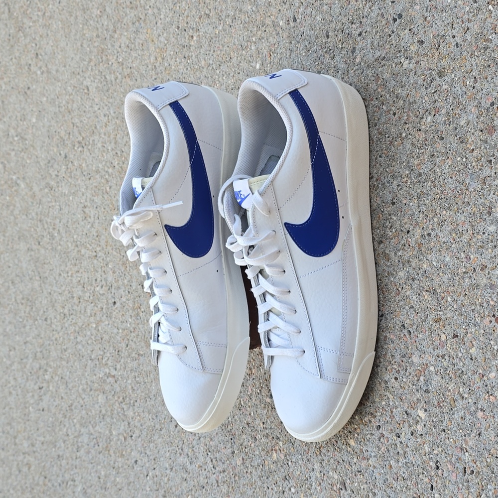 Nike Blazer Men's Low Top Leather White & Astronomy Blue Size 15